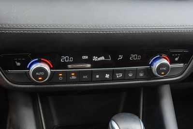 Mazda 6 2.0 Center-Line