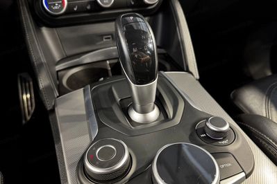 Alfa Romeo Stelvio Turbo Q4