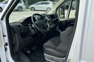 Opel Movano L4H2