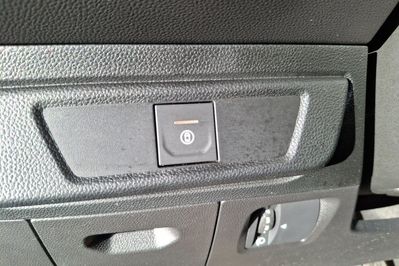 Dacia Jogger Extreme+ 1.6 Hybrid AT 7-miejsc