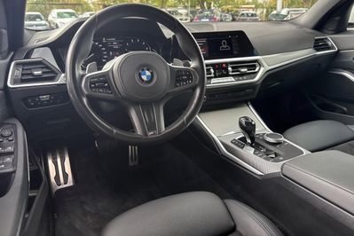 BMW Seria 3 320i xDrive M Sport