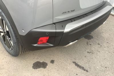 Peugeot 2008 ALLURE 1.2 mHEV e-DCS6