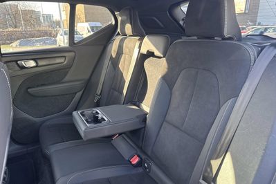 Volvo XC40 73kWh P6 Recharge Ultimate