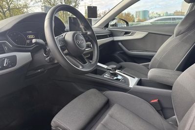 Audi A4 35 TFSI Advanced