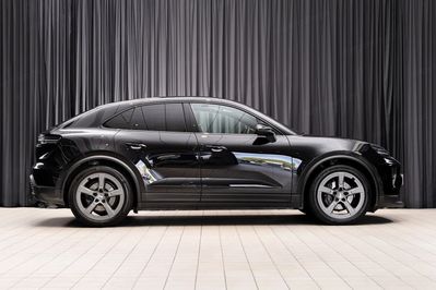 Porsche Macan 4