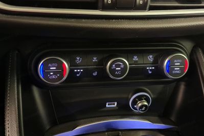 Alfa Romeo Stelvio Turbo Veloce Q4