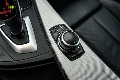 BMW Seria 3 320d M Sport  aut