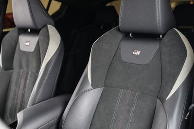 Toyota C-HR 1.8 Hybrid GR Sport