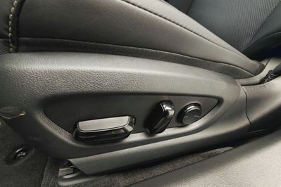 Lexus ES 300h Business Edition 2.5 E-CVT