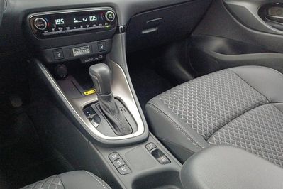 Mazda 2 1.5 Hybrid