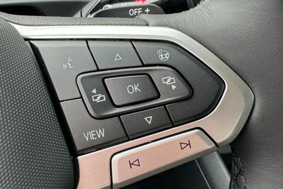 Volkswagen Tiguan Life Plus 2.0 TDI DSG