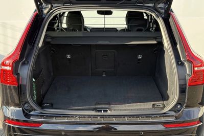 Volvo XC60 T6 Plug-In Hybrid AWD Core