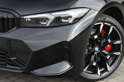 BMW Seria 3 330i xDrive M Sport