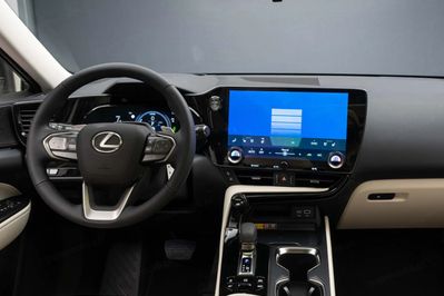 Lexus NX 350h Prestige AWD