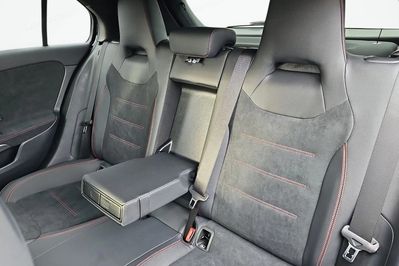 Mercedes Klasa A 250 e PHEV AMG Line 8G-DCT