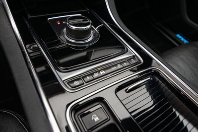 Jaguar XF 2.0 AWD R-Sport aut