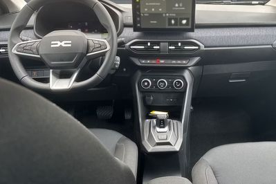 Dacia Jogger Expression 7-miejsc 1.8 Full Hybrid