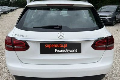 Mercedes Klasa C 220 d 9G-TRONIC