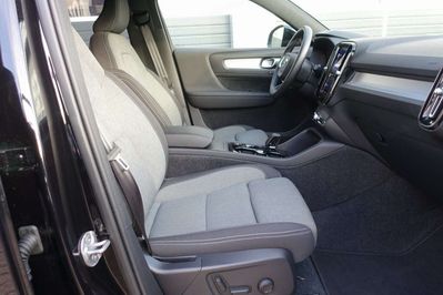 Volvo XC40 B4 Plus Black Edition