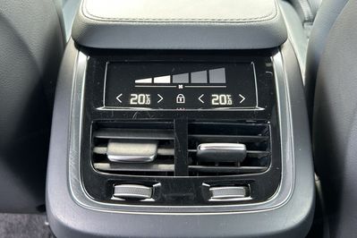 Volvo XC90 T8 AWD Plug-In Hybrid Inscription 7os.