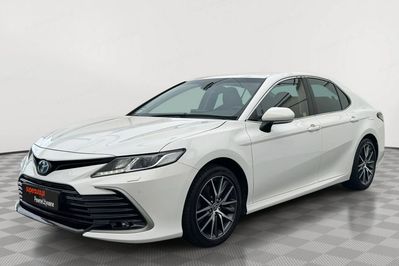 Toyota Camry 2.5 Hybrid CVT