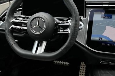 Mercedes Klasa E 220 d 4-Matic AMG