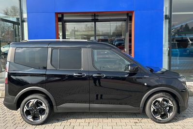 Ford Tourneo Courier Active A7