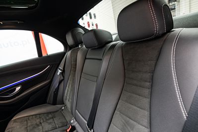 Mercedes Klasa E E 220 d 4-Matic AMG
