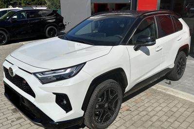 Toyota RAV4 GR Sport 2.5 Hybrid Dynamic Force