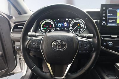 Toyota Camry 2.5 Hybrid Prestige