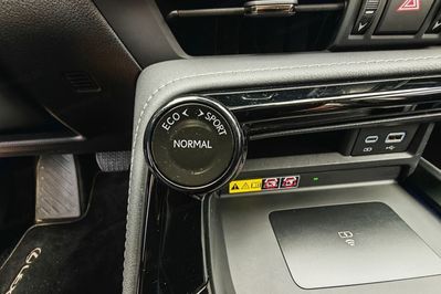 Lexus NX 350h Prestige 2.5 Hybrid AWD