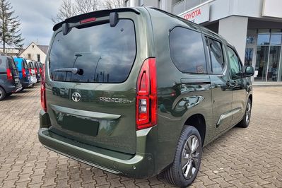 Toyota Proace City Verso Long VIP AUT