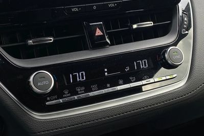 Toyota Corolla Cross 2.0 Hybrid Style