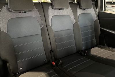 Dacia Jogger Journey 7-miejsc 1.8 Full Hybrid