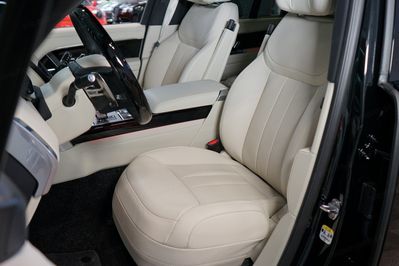 Land Rover Range Rover 4.4 V8 P530 Autobiography SWB