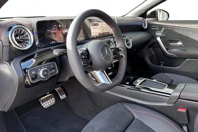 Mercedes CLA 200 AMG Line