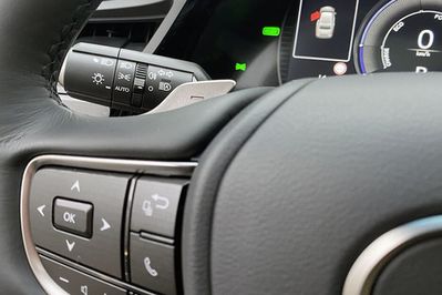 Lexus ES 300h Business Edition 2.5 E-CVT