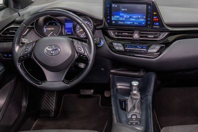 Toyota C-HR 1.8 Hybrid Premium