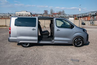 Opel Zafira Life L2H1 Business AT8