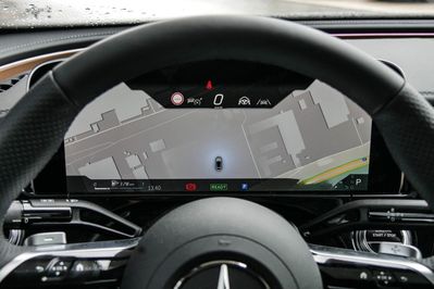 Mercedes Klasa E 200 4-Matic AMG