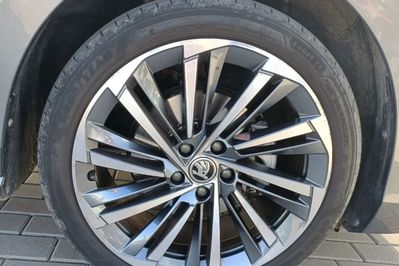 Skoda Superb 1.5 TSI mHEV L&K DSG