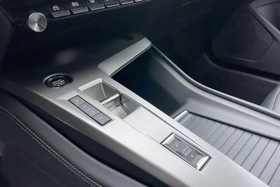 Peugeot 308 GT e-DCS 1.2 mHEV