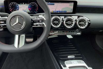 Mercedes CLA 220 4-Matic AMG Line