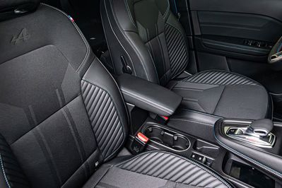 Renault Captur Esprit Alpine 1.3 TCe mHEV