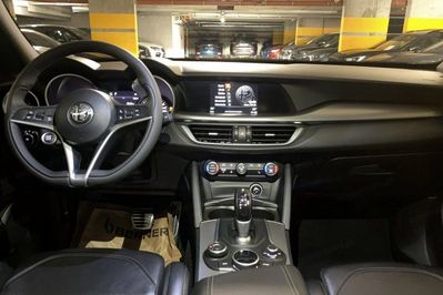 Alfa Romeo Stelvio Turbo Q4