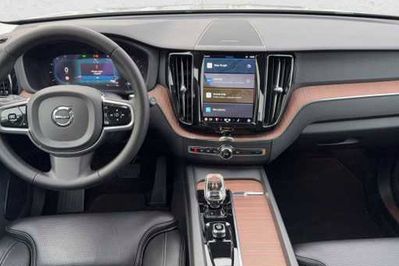 Volvo XC60 B4 B Plus Bright