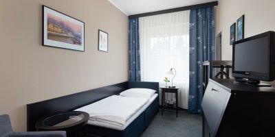 HOTEL TULIPÁN Průhonice - foto 5