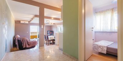 Apartman Žrnovnica - CDE322 - foto 5