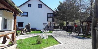 Vila Eden Comandău - foto 2