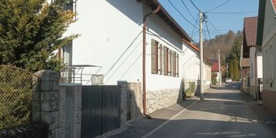 Szuterén Apartmanház Zebegény - foto 3